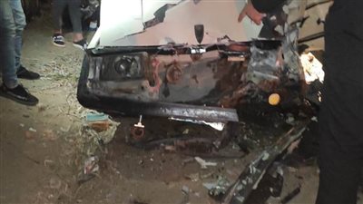 إصابة 8 في تصادم سيارة نقل مع ملاكي بطريق الإسماعيلية الزقازيق الزراعي 