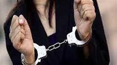 ضبط سيدة تخصصت في سرقة بطاقات الصراف الآلي من المواطنين بالغربية