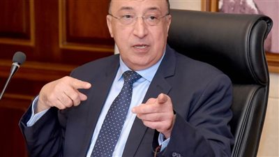 محافظ الإسكندرية يتلقى تقريرًا عن أبرز حصاد مديرية الشؤون الصحية لعام 2022