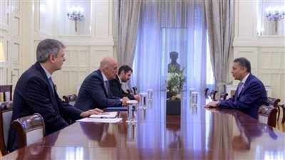 وزير الخارجية اليوناني والسفير المصري في أثينا يؤكدان أهمية الشراكة الاستراتيجية