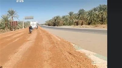 رفع كفاءة طريق الخارجه ـ باريس