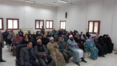 ندوة حول العنف ضد المرأة والتصدي للأفكار الهدامة بأبيوها بالمنيا 