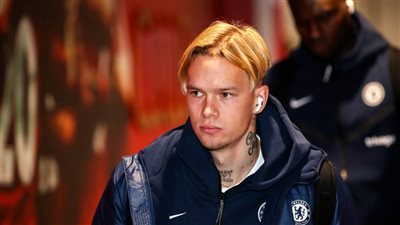 تشيلسي يهاجم ليفربول بكامل كتيبته في البريميرليج