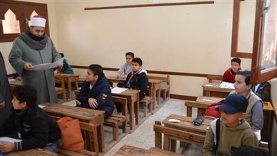 ختام امتحانات الإعدادية الأزهرية بشمال سيناء ومتابعة امتحانات الإعدادية العامة دون شكوى    