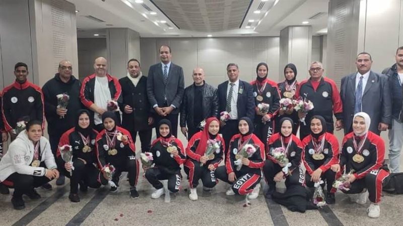 وزير الشباب والرياضة