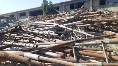 دعم تجمعات مركز الحسنة بـ ١٠٠ عامود إنارة