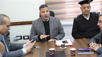 سكرتير عام المنيا يعقد اجتماعًا لمتابعة إزالة التعديات على الأراضي الزراعية