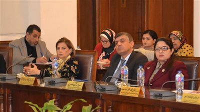 مجلس خدمة المجتمع وتنمية البيئة بالإسكندرية يستعرض تقريرًا عن القافلة الطبية المجتمعية