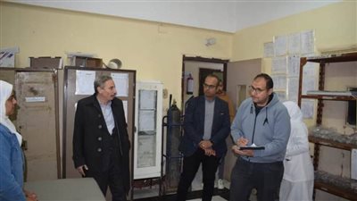 إحالة طبيبين للتحقيق لتركهما العمل بمستشفى أبوقرقاص جنوب المنيا