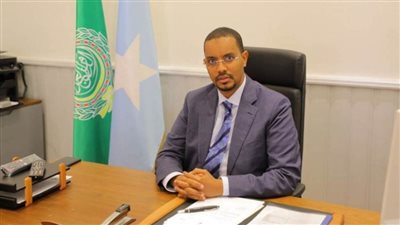 سفير الصومال يهنئ مصر رئيسا وحكومة وشعبا بمناسبة عيد الشرطة