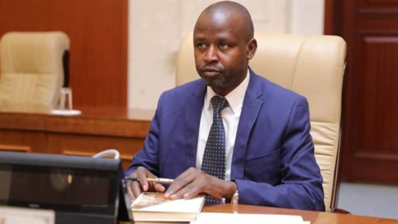 الدكتور الهادي إدريس