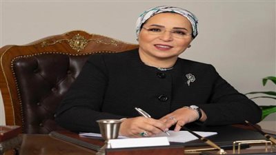 السيدة انتصار السيسي تتوجه بالتحية لأمهات الشهداء بمناسبة عيد الشرطة