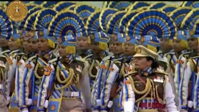 بالفيديو.. الشرطة النسائية الهندية تشارك في احتفالات يوم الجمهورية