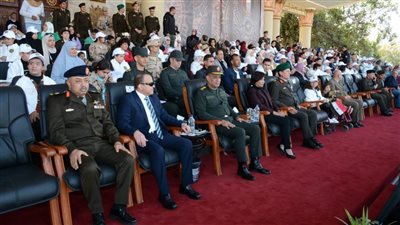 القوات المسلحة تنظم زيارة لأبطال قادرون باختلاف للكلية الحربية  