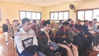 ورش تدريبية عن كتابة النص المسرحي بالنادي الثقافي بشباب كفر الشيخ