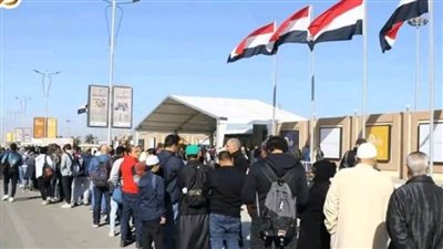 فعاليات ثقافية وفنية بمعرض القاهرة الدولي للكتاب في ثالث أيامه.. غدًا