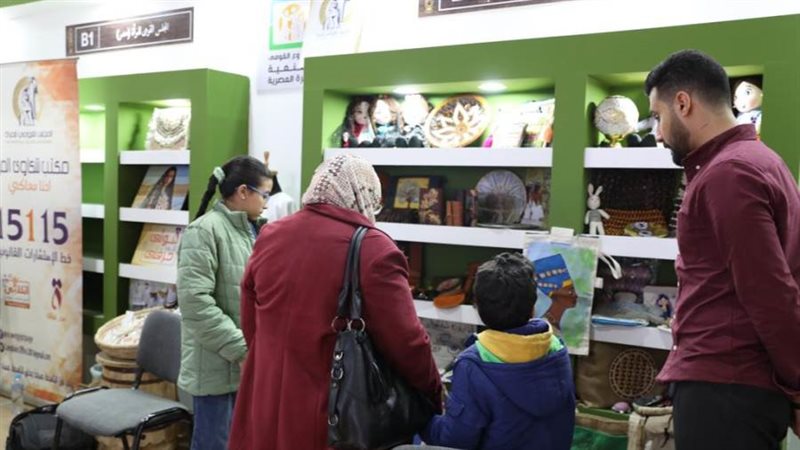 قبال كبير من الزائرين