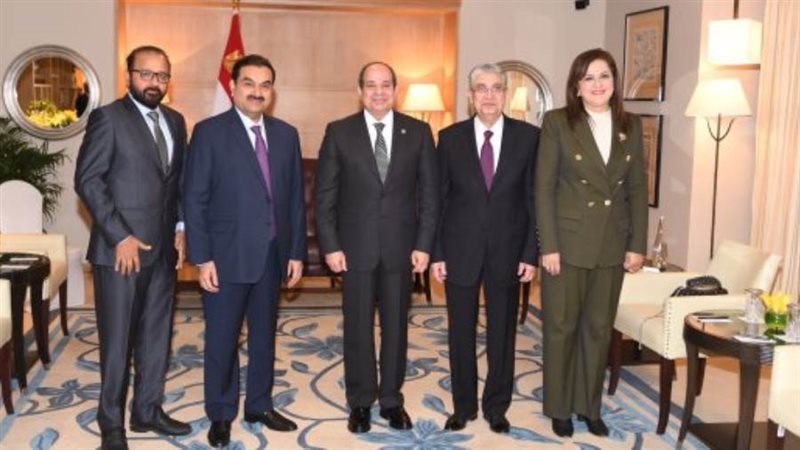 الرئيس السيسي يلتقي