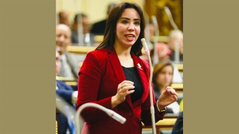 الدكتورة غادة علي