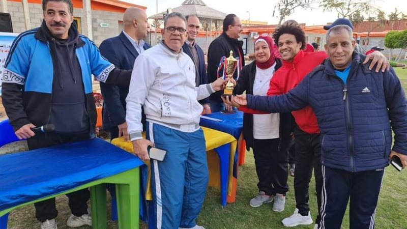 فوز فريق المشروع