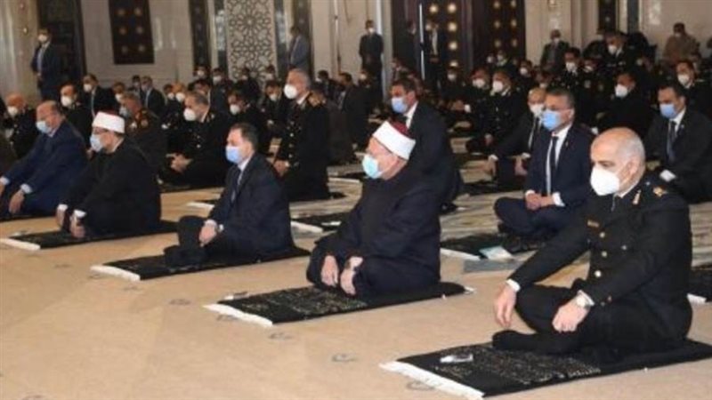 وزير الداخلية يؤدي