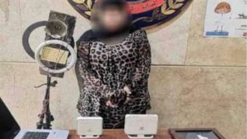 صاحبة قناة انوش