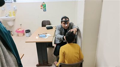 الكشف على 631 مواطنًا خلال قافلة طبية لمحافظة الدقهلية بشمال سيناء 