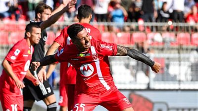 مونزا يفوز على يوفنتوس بهدفين نظيفين في الدوري الإيطالي