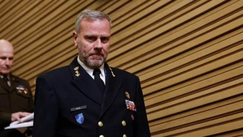 الأدميرال روب باور