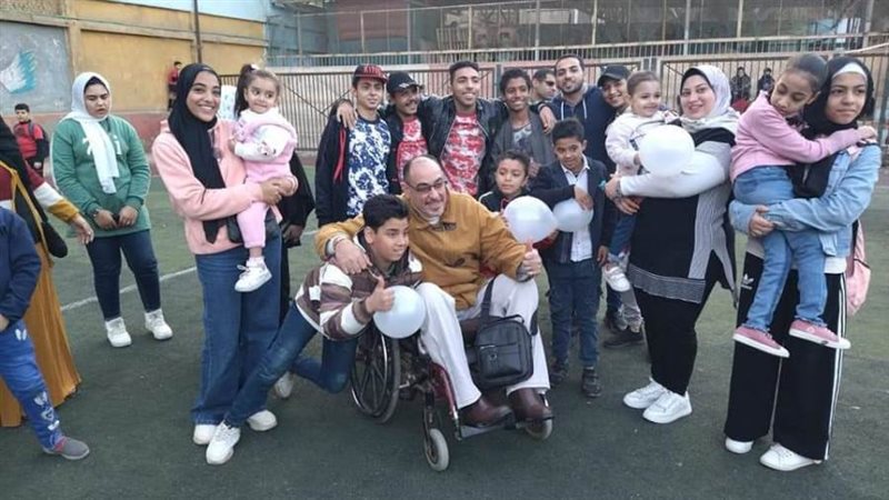 المشاركون باليوم