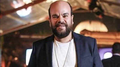 محمد عبدالرحمن ومصطفى خاطر طبيبا أمراض نفسية في 