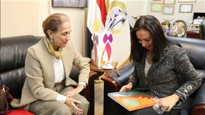   سفيرة كولومبيا تشيد بجهود مصر في ملف تمكين المرأة