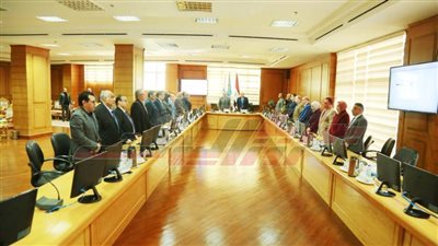 الوقوف دقيقة حدادًا على روح شهيد الشرطة بمحافظ كفر الشيخ