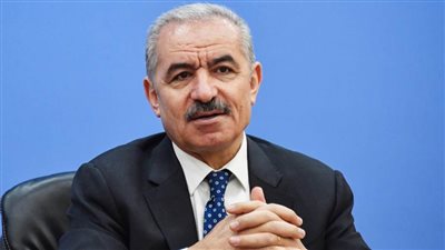 رئيس الوزراء الفلسطيني ومسؤول فرنسي يبحثان آفاق التعاون التنموي