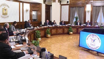 رئيس الوزراء يترأس اجتماع المجلس الأعلى للتخطيط والتنمية العمرانية
