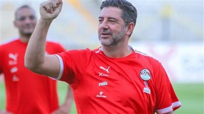 الجهاز الفني لمنتخب مصر بقيادة البرتغالي 