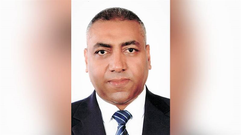 الدكتور عادل عبدة