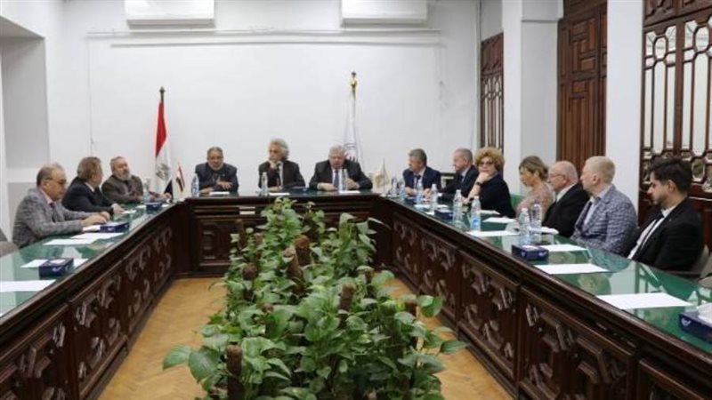 اجتماع الأطباء مع