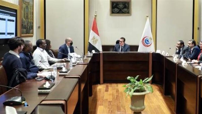 لقاء وزير الصحة ووفد
