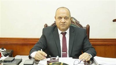 أبو وردة يتفقد إدارة هندسة كهرباء الشيخ زويد