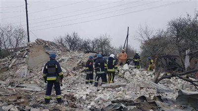 أوكرانيا: مقتل وإصابة 11 شخصا جراء هجمات روسية بمدينة 