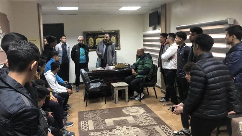 استقبال لاعبيفريق