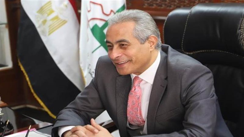 وزير القوى العاملة