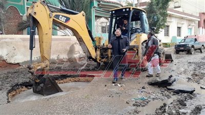 إصلاح خط مياه الشرب قطر 540 ملى بقرية لاصيفر البلد بكفر الشيخ