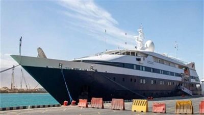 ميناء السخنة يستقبل الآلاف من السائحين على متن 3 سفن سياحية في يوم واحد