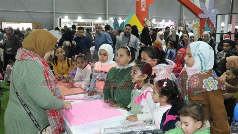 نشاط جناح الطفل بمعرض