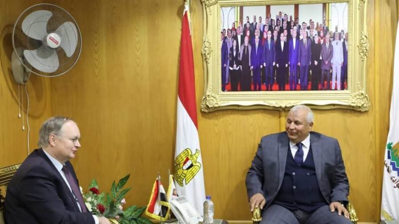 محافظ الوادي الجديد