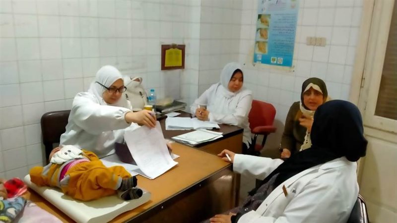 فحص 372 ألف طفل ضمن