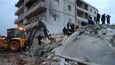 (سانا): ارتفاع حصيلة ضحايا الزلزال المدمر بسوريا إلى 326 وفاة و1042 إصابة