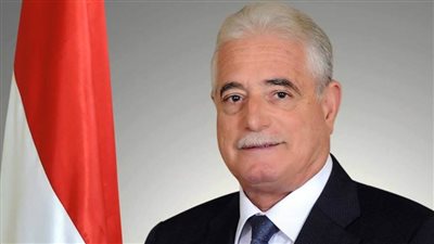 محافظ جنوب سيناء يستعرض مع الجهاز التنفيذي نتائج زيارته لعدد من الوزراء